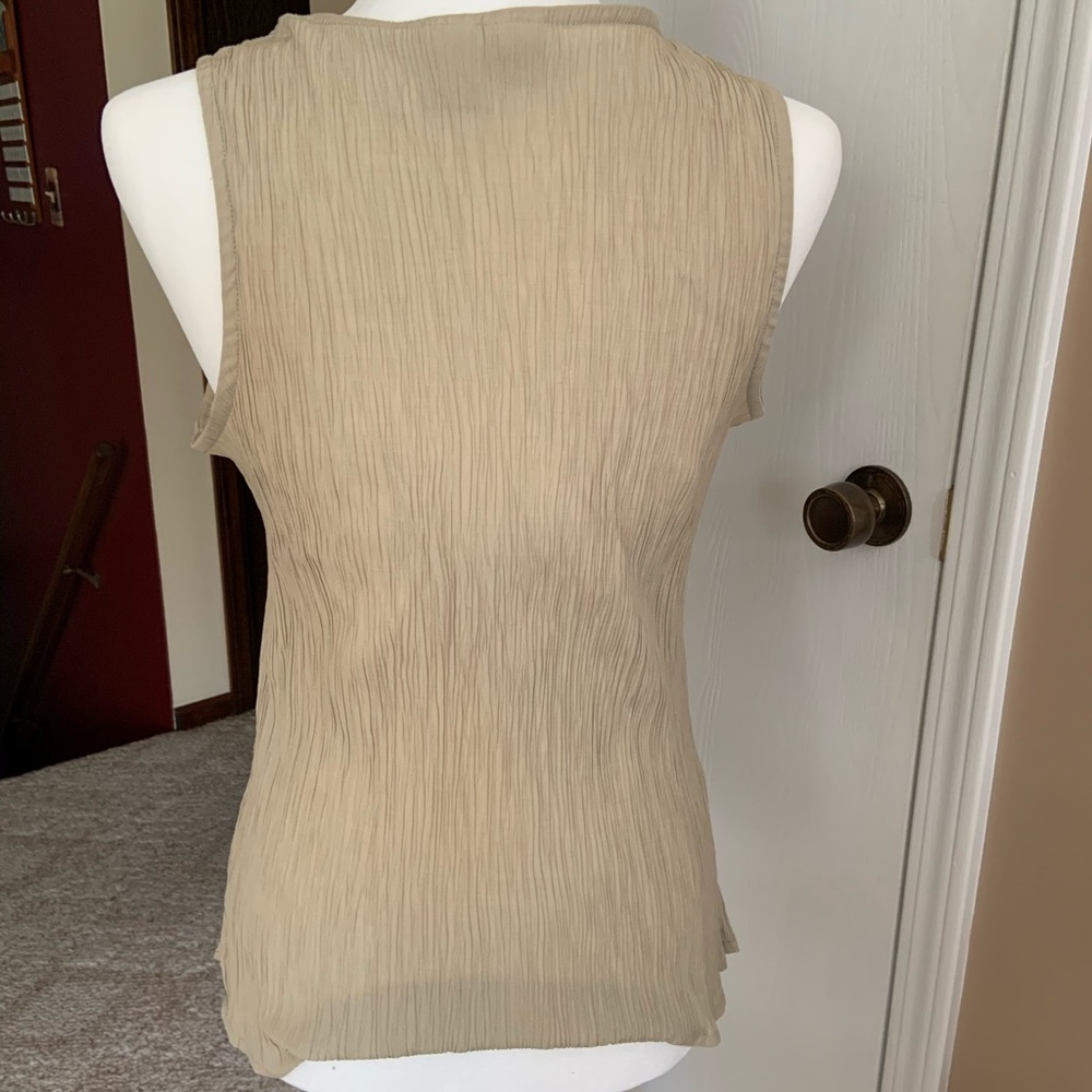 Islander Tan Tank - Picture 2 of 6